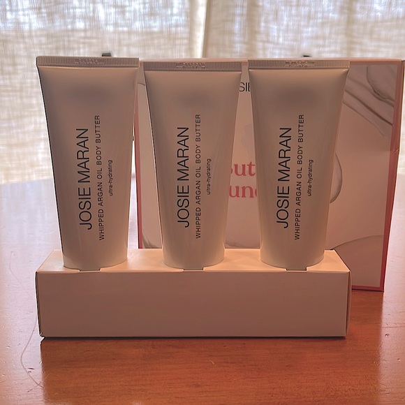 JOSIE MARAN Bath & Body Josie Marian Body Butter 3 Pack In Scented Vanilla Apricot And Vanil